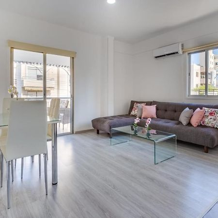 Downtown Larnaca Apartment Luaran gambar